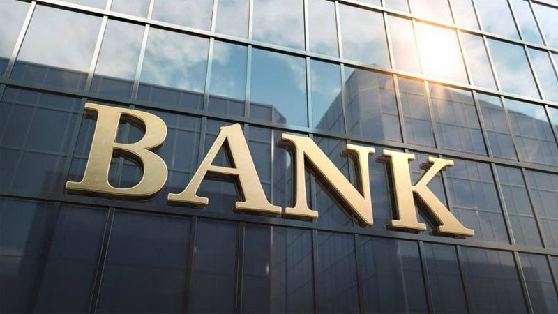 Sabah banklar işləyəcək? - Rəsmi