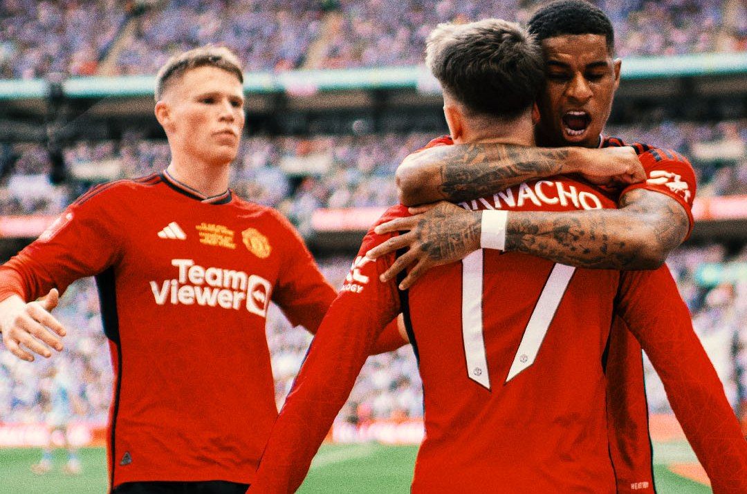 "Mançester Yunayted" "Siti"ni məğlub etdi, kubok "Old Trafford"a gəldi - VİDEO