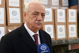 Bayram Hacıyev görəsən, kimdən gizlənir?