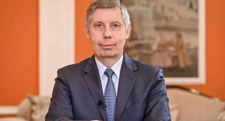 Putin Rusiyanın Azərbaycandakı səfirini təltif edib