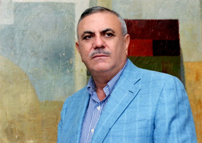 Tanınmış jurnalist İmamverdi İsmayılovu küncə sıxışdırıb - 30 illik deputatın başı dərddə
