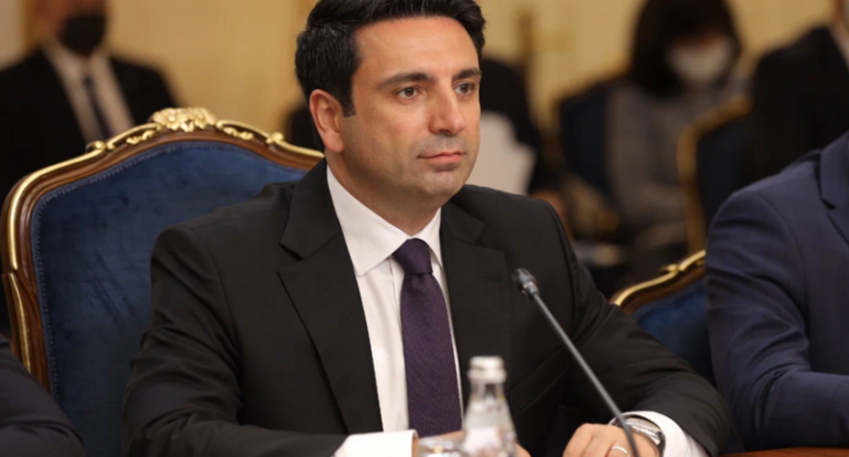 İrəvan müharibəyə səbəb olacaq ifadələrdən çəkinməlidir - Simonyan