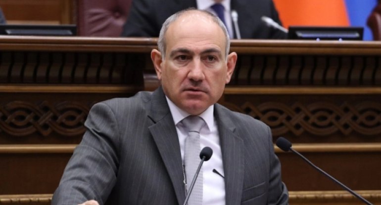 Paşinyan seçkiyə getmək İSTƏMİR