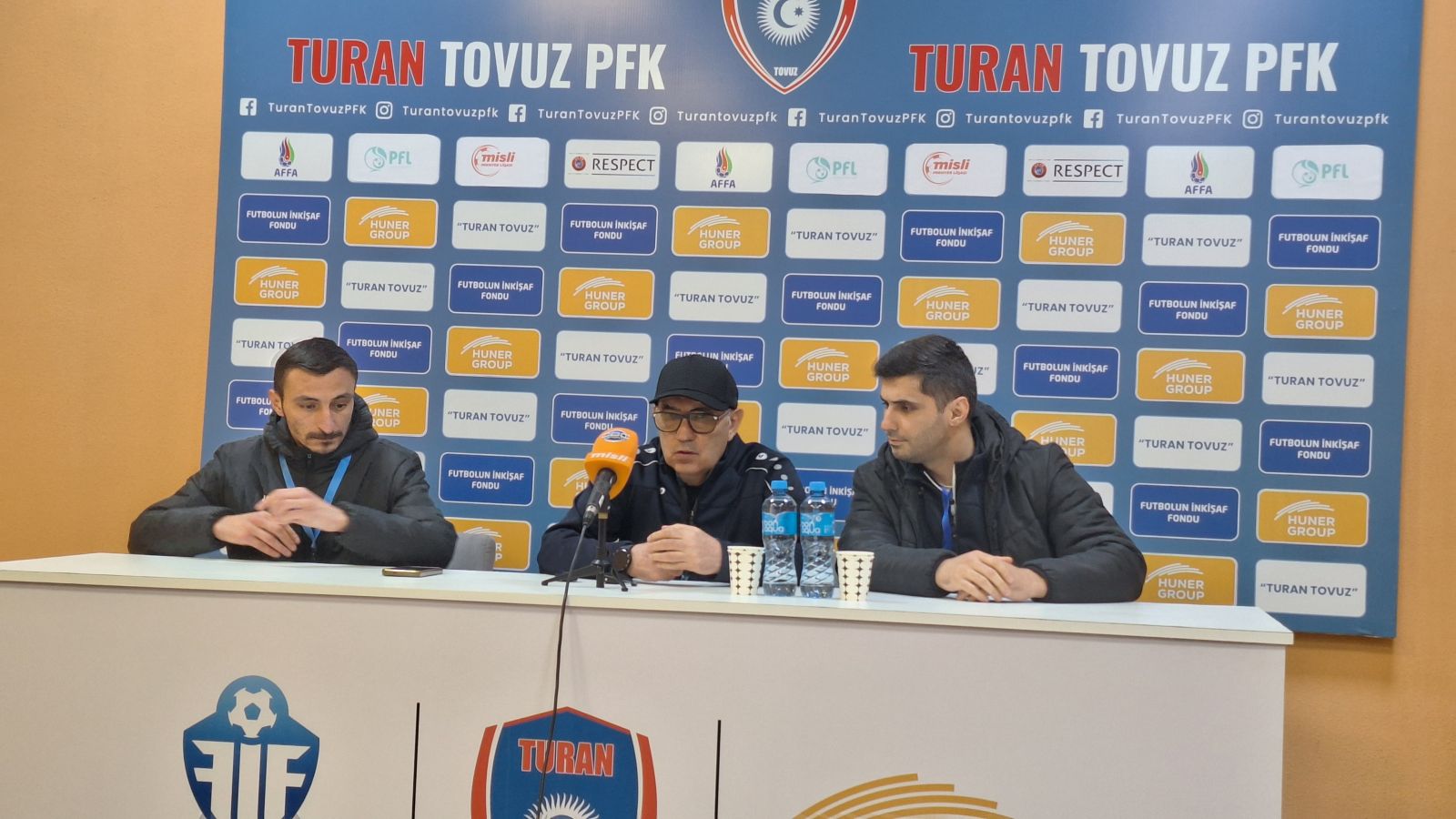 "10 nəfərlə oynamasaydıq, nəticə fərqli ola bilərdi" - Kurban Berdiyev