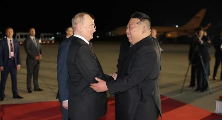 Putinin Şimali Koreya səfərindən maraqlı anlar – Kim Putinə tam dəstək ifadə etdi + VİDEO