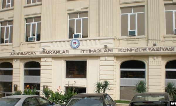BU NƏDİ BELƏ: AHİK-də 50 milyonluq korrupsiya... - müəllimlərin pulu, “putyovka” biznesi və “domik” satışı…