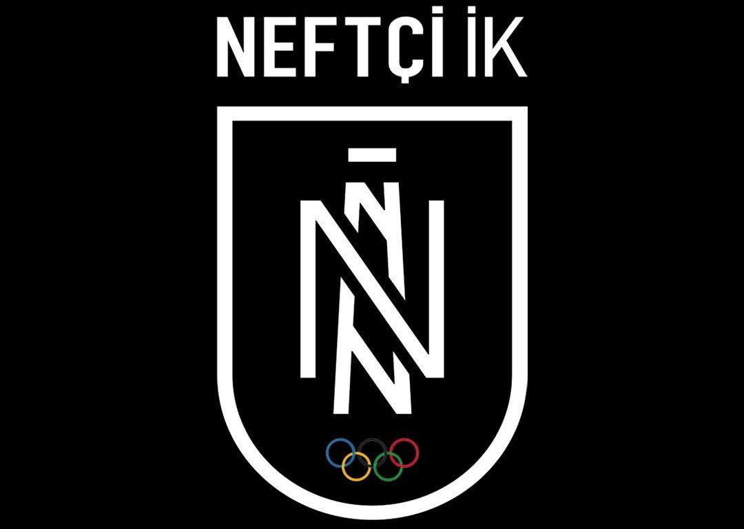 Gürcü məşqçi "Neftçi"yə keçdi
