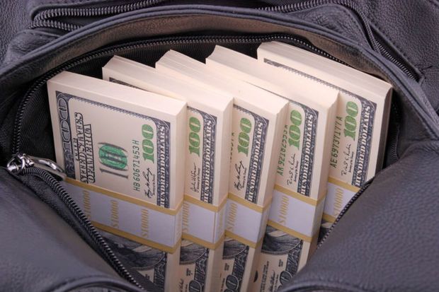 Mərkəzi Bankın iki əməkdaşı saxlanıldı: MİLYONLAR OĞURLANIB