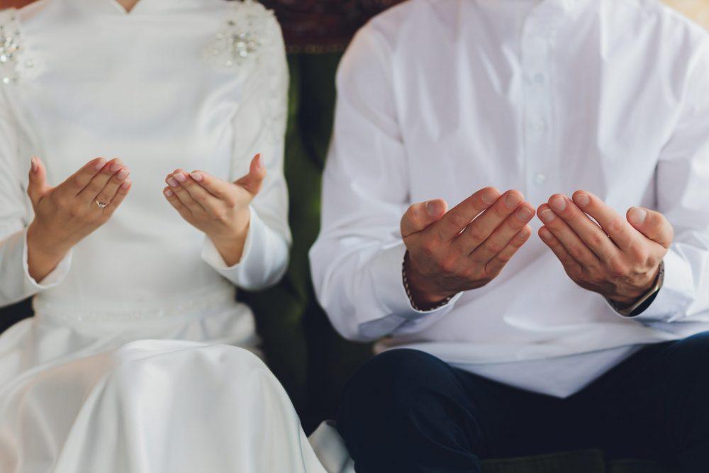 Həddi-buluğa çatmayan vətəndaşlara nə dini, nə də dünyəvi nikah kəsilə bilməz -İlahiyyatçı