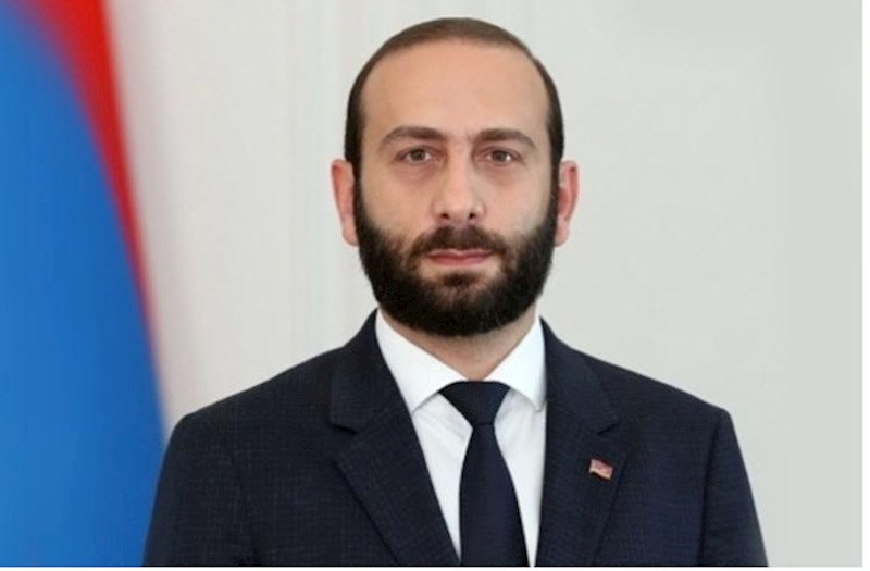  İrəvan Bakı ilə danışıqlar platforması kimi “3+3”dən imtina etdi