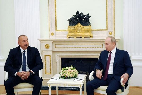 Putinin rəsmi qarşılanma mərasimi oldu - Video