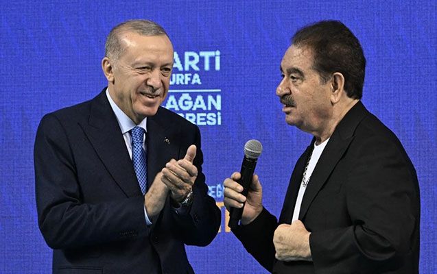 Ərdoğan Tatlısəslə mahnı oxudu