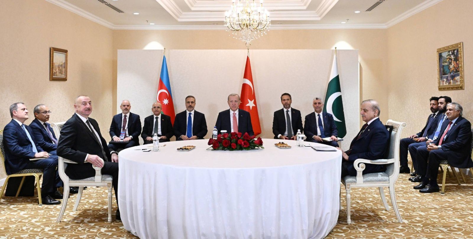 Azərbaycan, Türkiyə və Pakistan Astanada hərbi əməkdaşlığı müzakirə ediblər