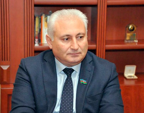 Deputat Hikmət Məmmədov: Milli Məclis dövlətçilik nümunəsi nümayiş etdirməli və YAP-ın Prezidentə müraciətini dəstəkləməlidir