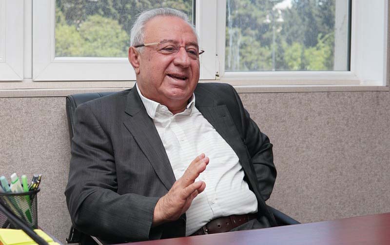Hüseynbala Mirələmovun oğlu su pulunu ödəmir