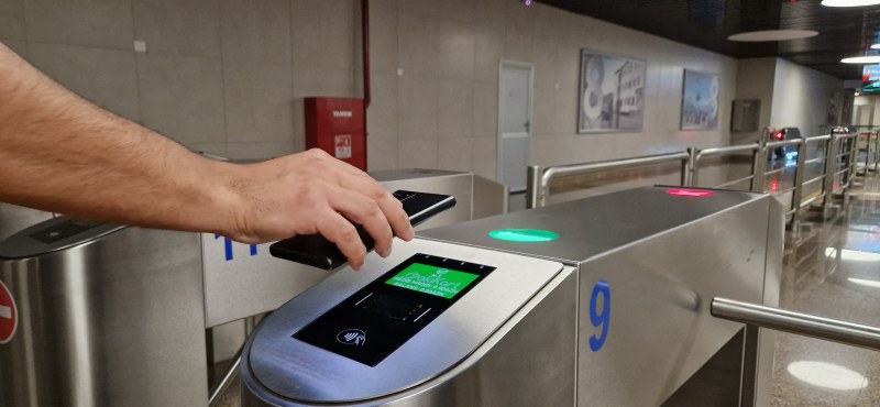 Metroda sərnişindaşımanın maya dəyəri süni şəkildə artırılıb