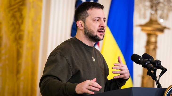 “Biz kömək deyil, həddindən artıq söz almışıq...” – Zelenski ABŞ və Böyük Britaniyanı ittiham etdi