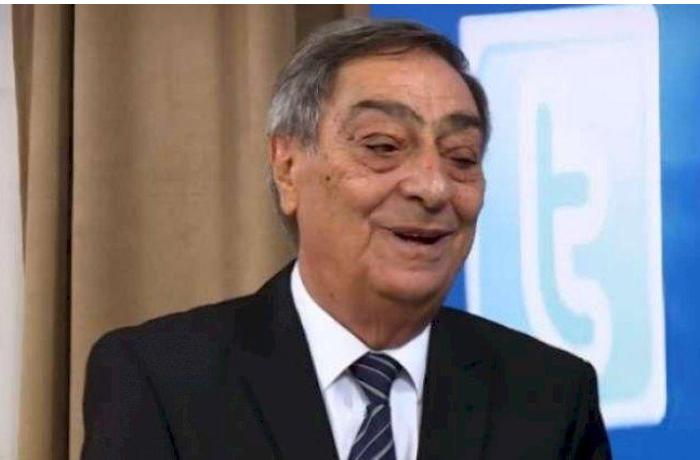 Rəşid Mahmudov estetik etdirənləri QINADI: "30 yaşdan aşağıların ağlı yoxdur" (VİDEO)