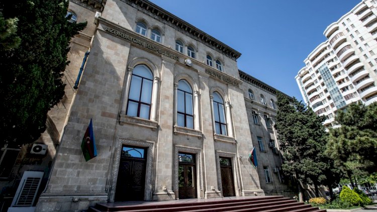 Azərbaycanda yüksək vəzifəli şəxs işdən çıxarıldı