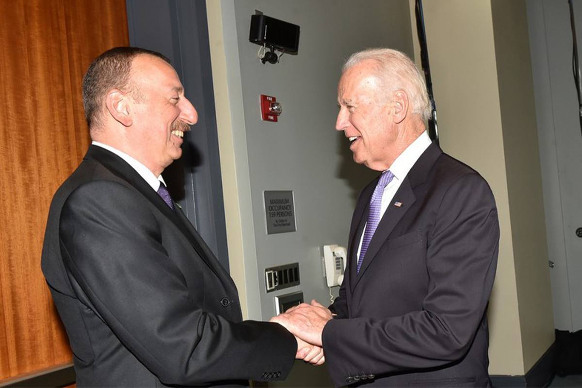 Prezident İlham Əliyev Co Baydeni ABŞ-ın Müstəqillik Günü münasibətilə təbrik edib