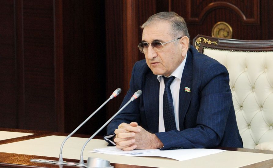 Deputat Tahir Rzayev: Parlamentin buraxılması və növbədənkənar seçkilərin keçirilməsi barədə müraciət edilsin...     