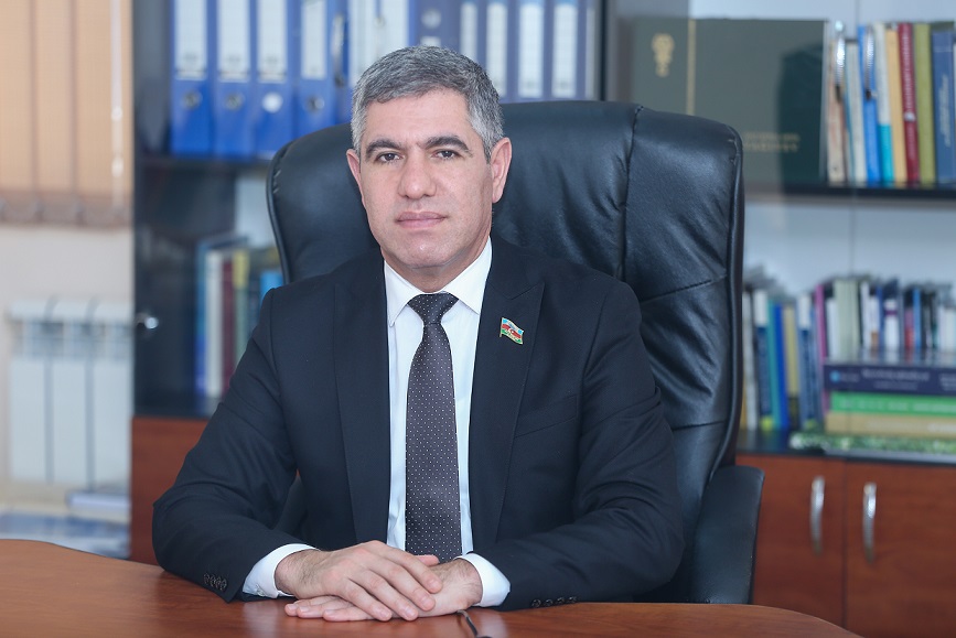 Saxta dəyərlərlə sülhə töhfə vermək olmaz - Bayramov