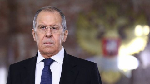 Rusiya-Azərbaycan münasibətləri: Lavrov Putinə qarşı çıxır? (ŞƏRH)