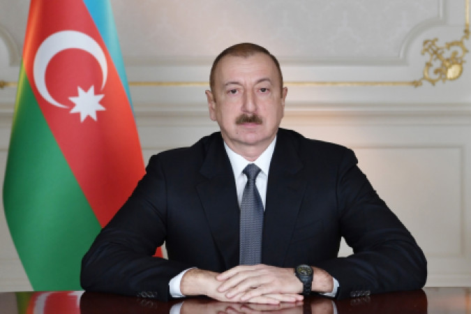Manatla krediti olanların nəzərinə - Prezident fərman imzaladı