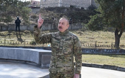 Prezident İlham Əliyev: "Bütün məsuliyyət Ermənistanın hərbi-siyasi rəhbərliyinin üzərinə düşür"