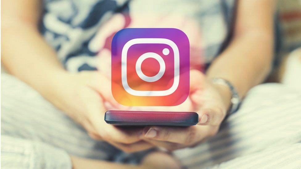 Bakıda qətl: “Instagram” parolunu vermədiyinə görə arvadını öldürdü – MƏHKƏMƏ İŞİ