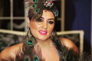 Elza Seyidcahanı döyən iş adamı həbs edildi