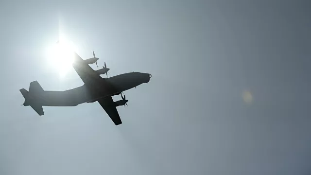 Rusiyada hərbi təyyarə alovlandı, ölənlər var
