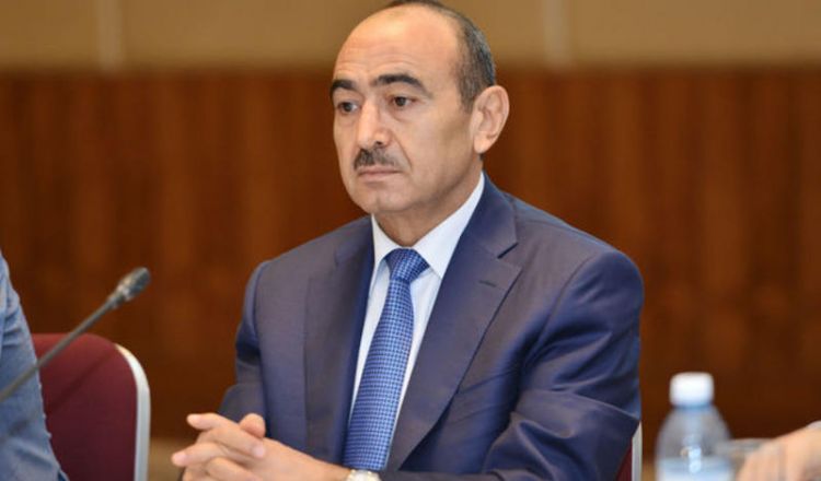 Əli Həsənov evini ikqat ucuz satır...
