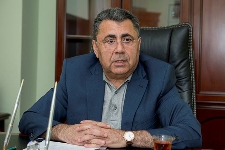 Cavanşir Paşazadə: “Necə yazmışamsa, bundan sonra elə yazacam”
