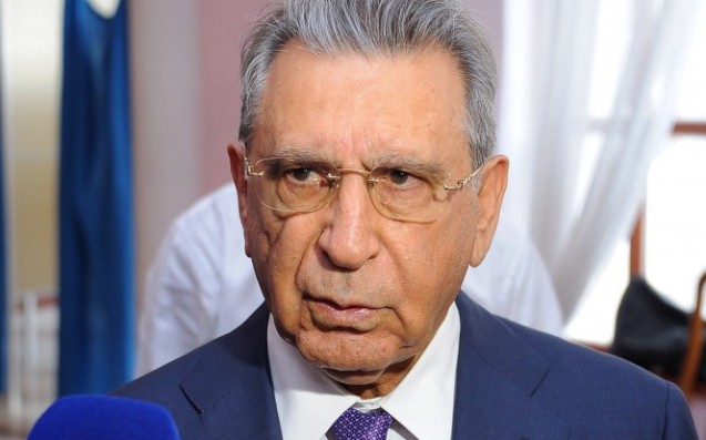 Deyin, Ramiz müəllim, çəkinmədən deyin! 