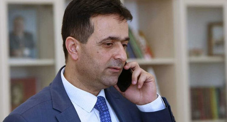 Keçmiş müavini Abutalıbovu ittiham etdi 
