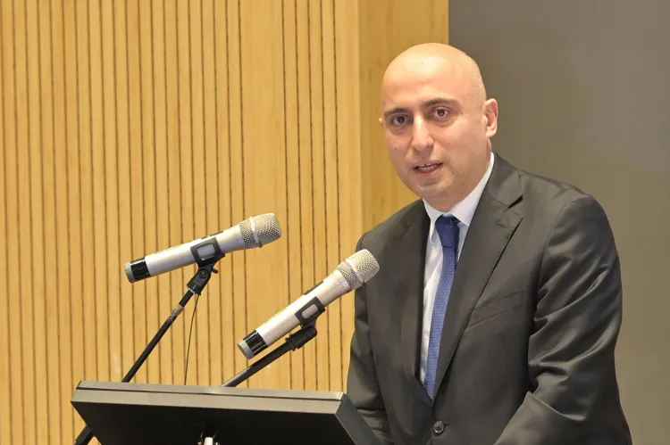 "270 şagirdi bir yerə yığa bilməsəm, müəllimə maaş verə bilməyəcəyik" - Nazir