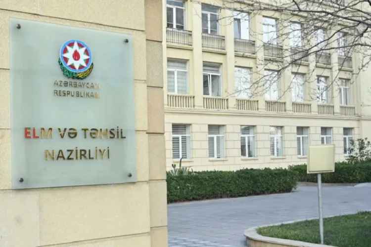  Növbəti tədris ilində yenilənmiş iki fənn kurikulmu tətbiq olunacaq - RƏSMİ