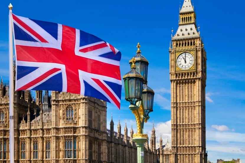 Böyük Britaniyadan xarici tələbələrə  XƏBƏRDARLIQ