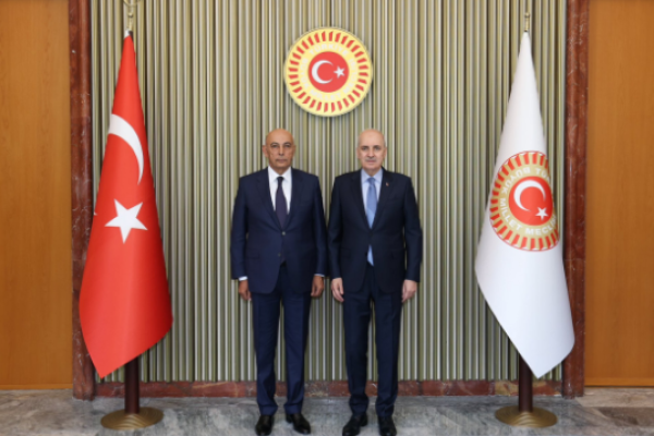 Numan Kurtulmuş Ədalət Vəliyevi qəbul etdi