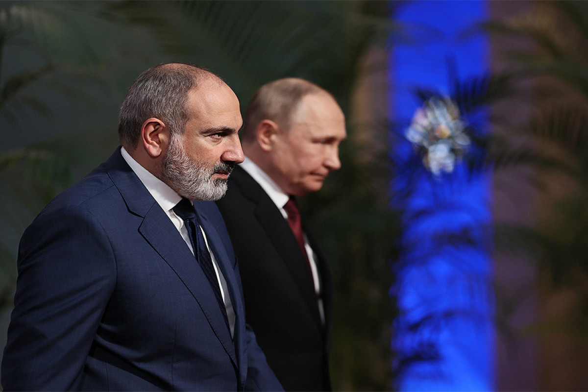 Paşinyan: Putinlə “çörək kəsmişik”, lakin bəzi Rusiya TV-ləri bütün sərhədləri keçib
