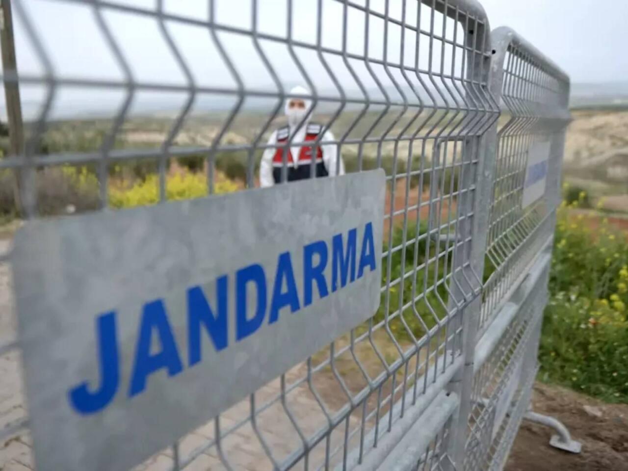 Türkiyədə bir kənd virusa görə karantinə alındı