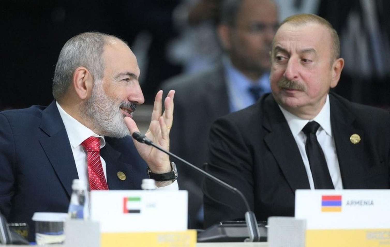 Paşinyan Əliyevlə ikitərəfli görüşlərə davam etmək İSTƏYİR