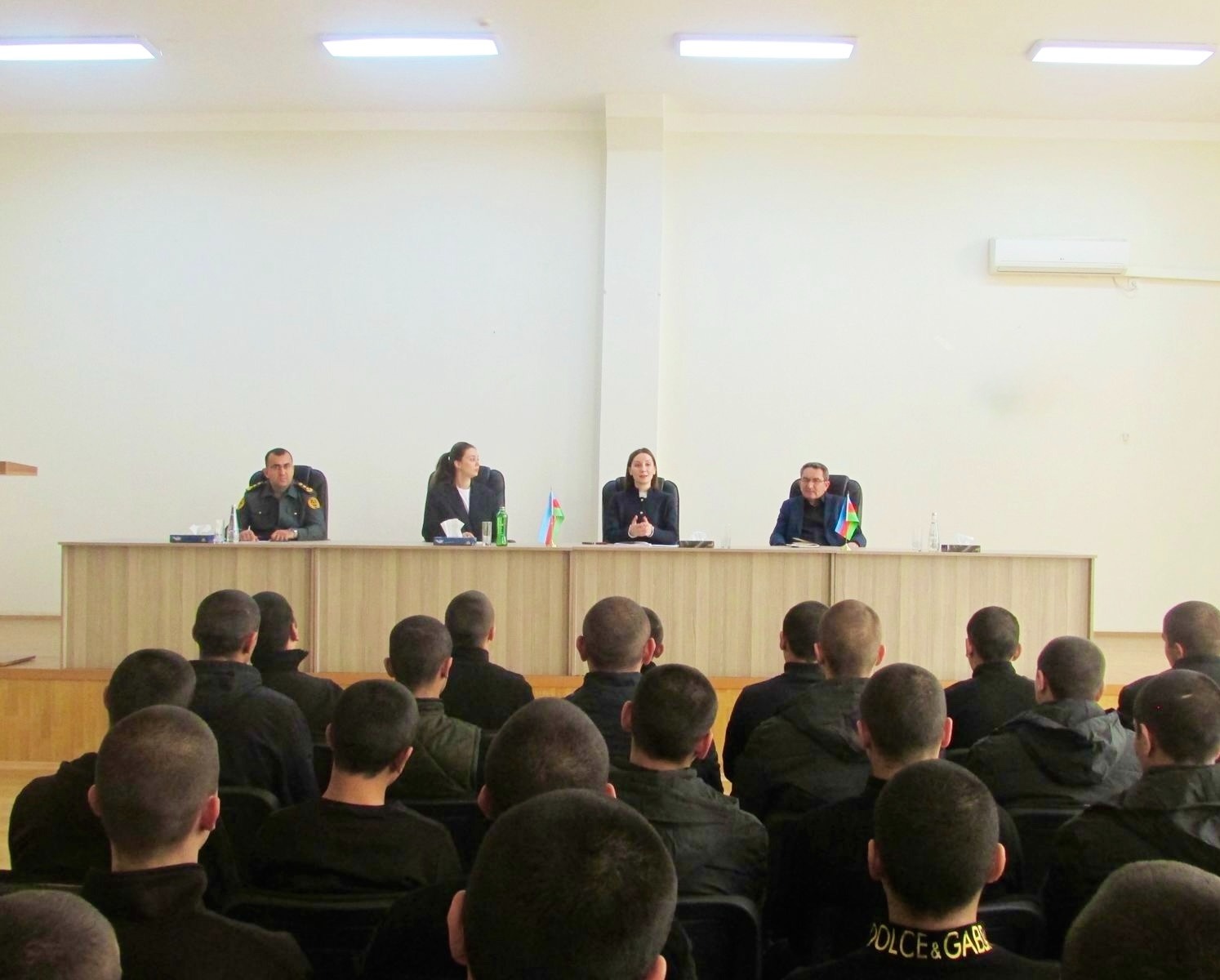 “Uşaq Hüquqları Aylığı” çərçivəsində Ədliyyə Nazirliyinin Penitensiar Xidmətinin Yetkinlik Yaşına Çatmayanlar üçün Penitensiar Müəssisəsində tədbir keçirilib