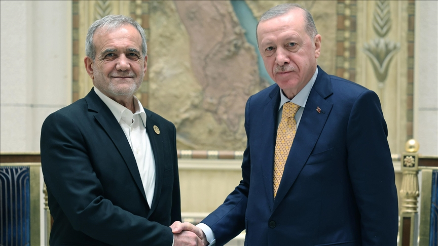 Ərdoğan Pezeşkianla görüşəcək