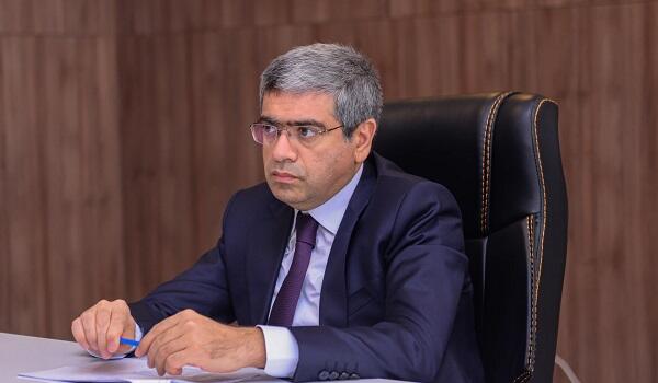 Anar Əliyev onu işdən çıxardı