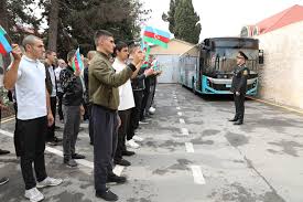 Hərbi xidmətdə olarkən bu öhdəlik dondurulur