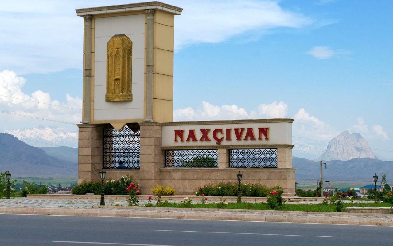 Naxçıvanda bir sıra qurumlar birləşdi