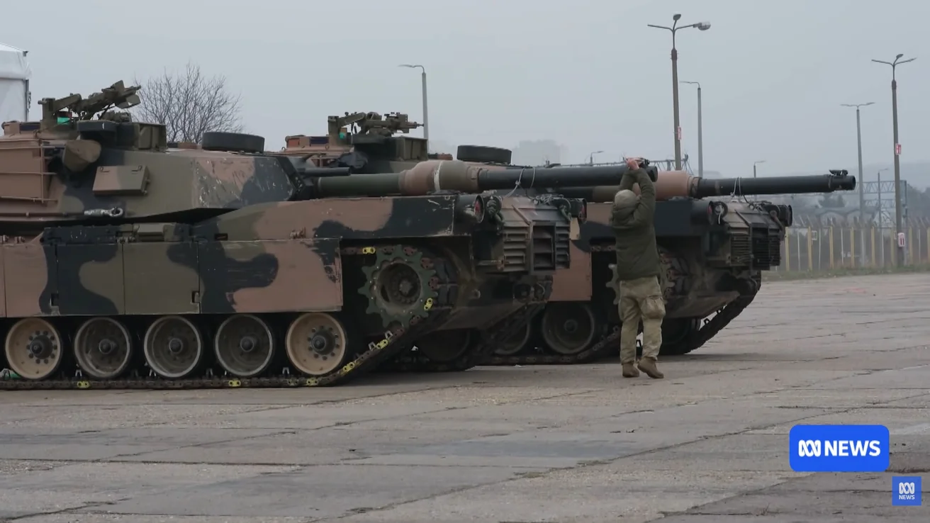 Avstraliya qalan Abrams tanklarını Ukraynaya təhvil verdi