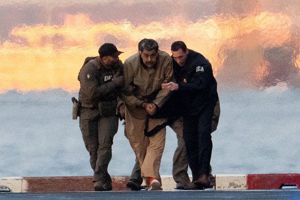 Tramp Maduronun tutulması ilə bağlı tarixi görməməzlikdən gəlməkdə ittiham olunur